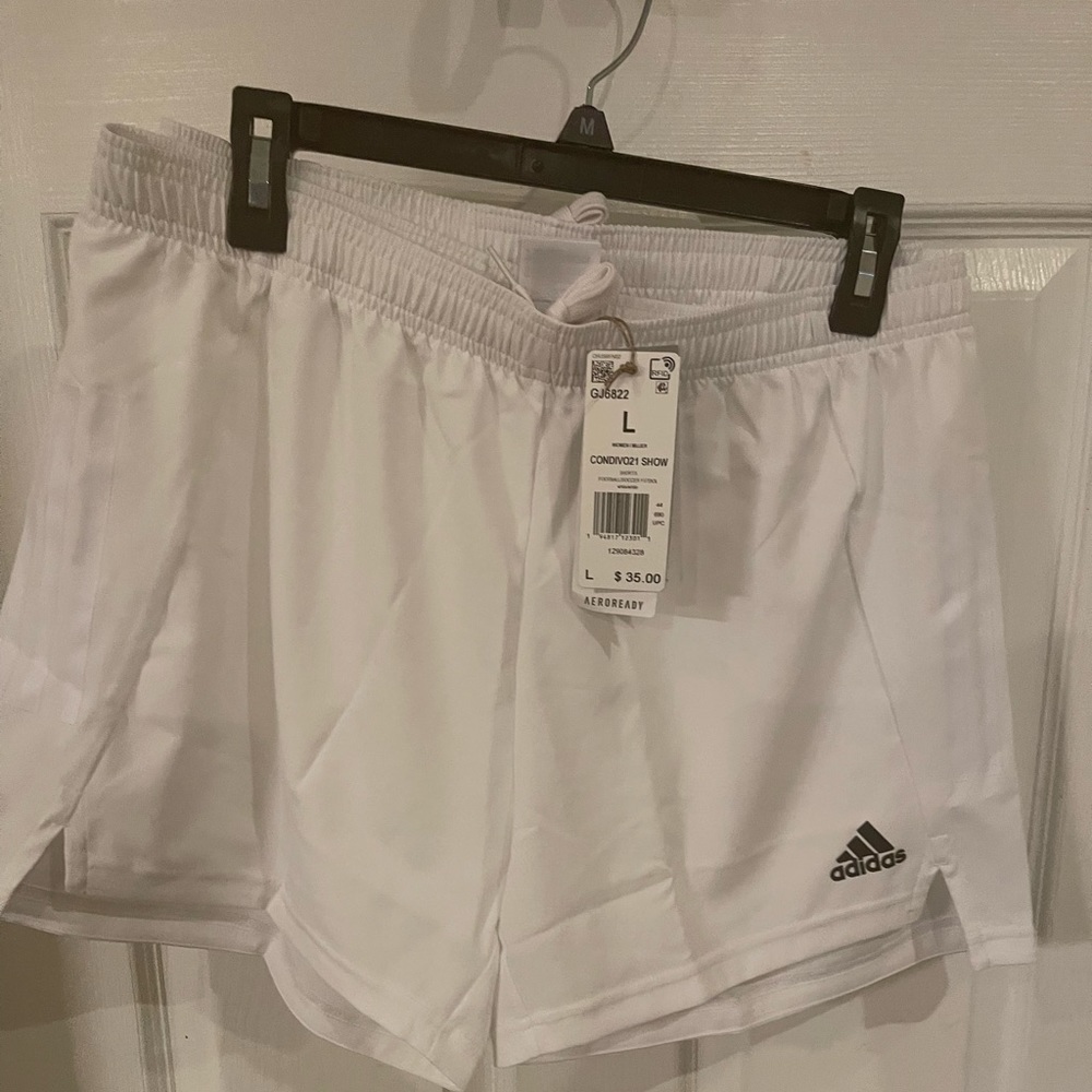 Adadias womens short size large